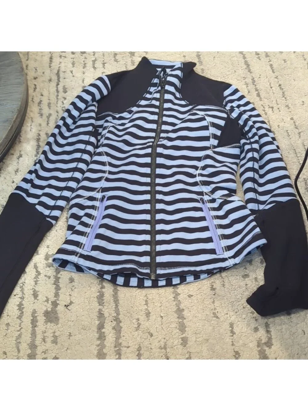 Lululemon Forme Jacket Sea Stripe Polar Haze Black / Black